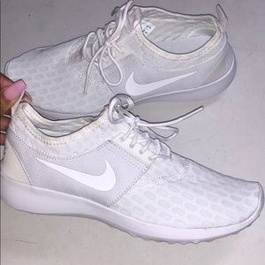 Nike rejuvenate sneakers white 8